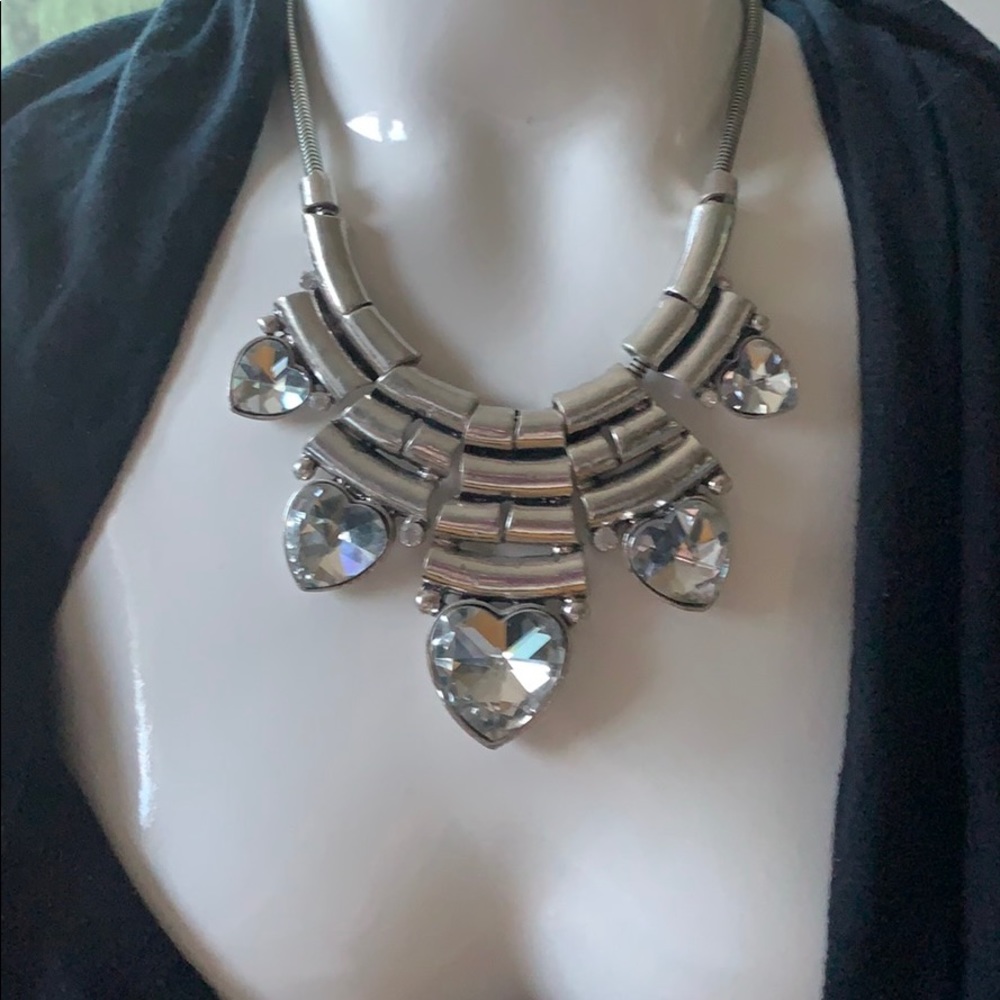 Super cute heart necklace!